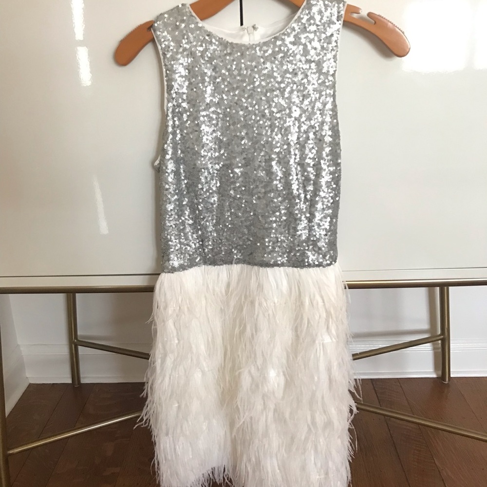 Samantha Dress - Picture 1 of 2